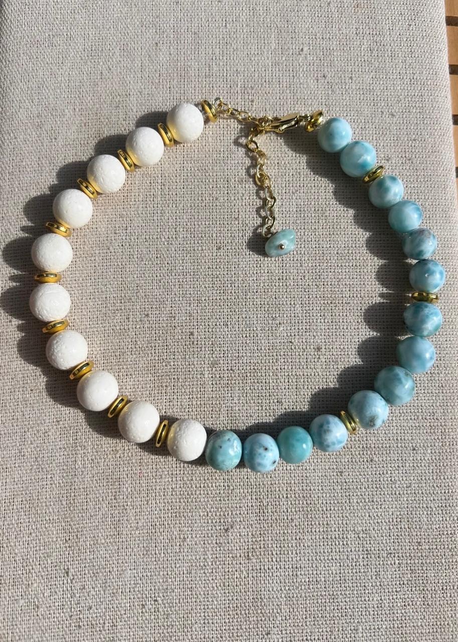 Choker de Coral Fosilizado y Larimar